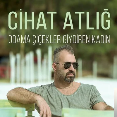 Odama Çiçekler Giydiren Kadın (2020) cover