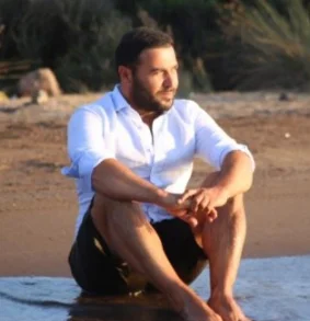 Yaşamak Bu Değil (2020)