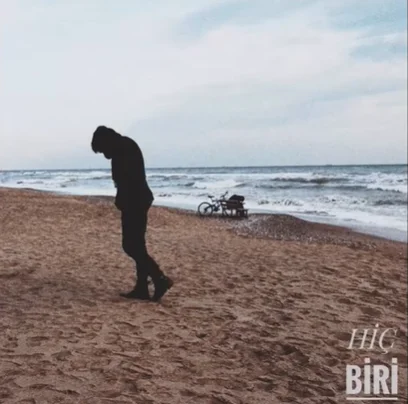 Hiç Biri (2020)