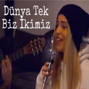 Dünya Tek Biz İkimiz (2020)