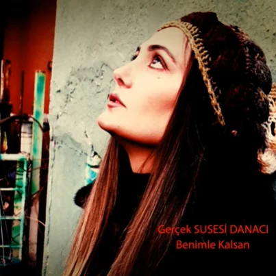 Benimle Kalsan (2021)