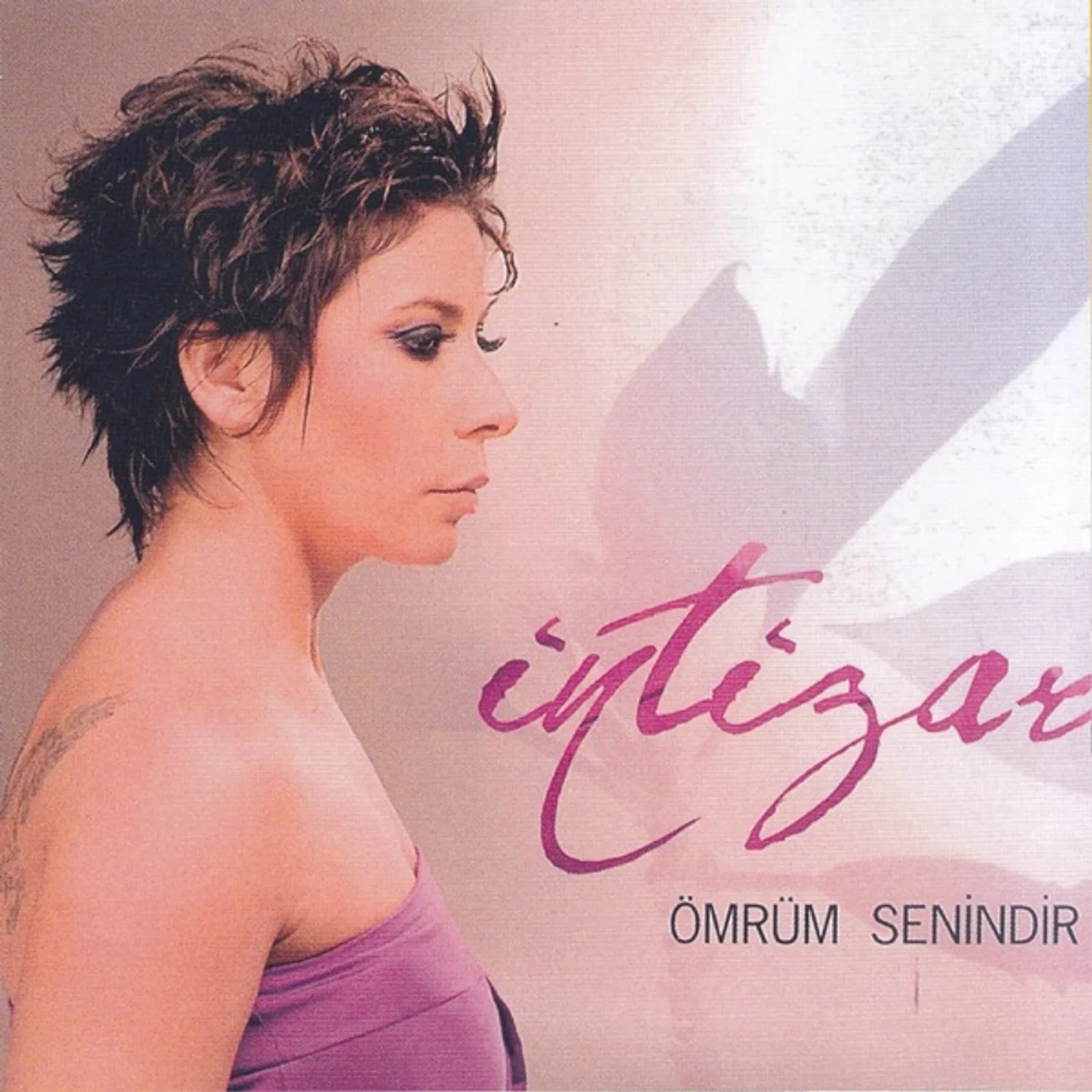 Ömrüm Senindir (2009) cover