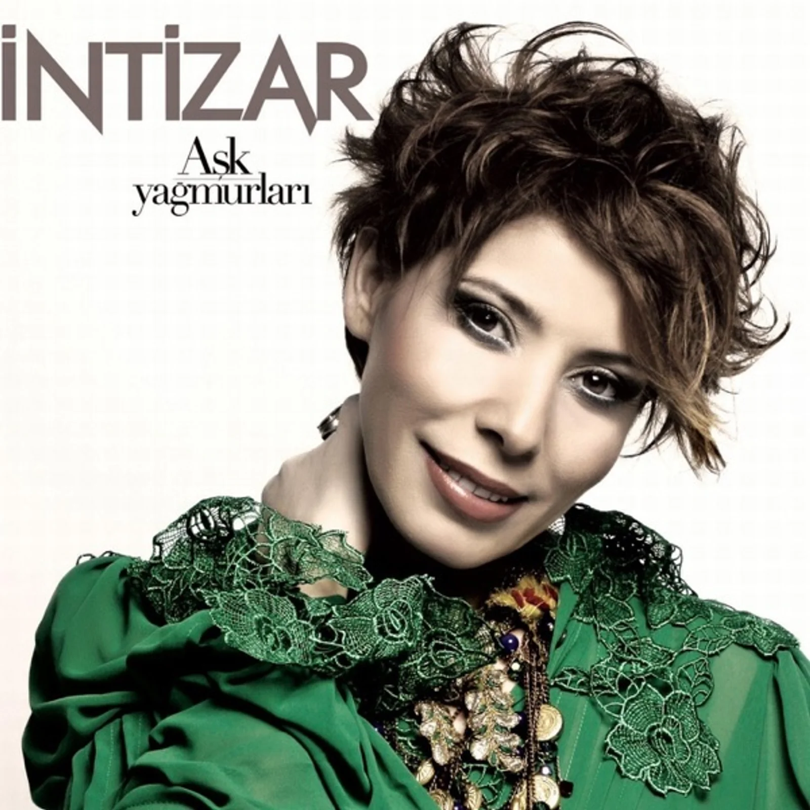 Aşk Yağmurları (2013) cover