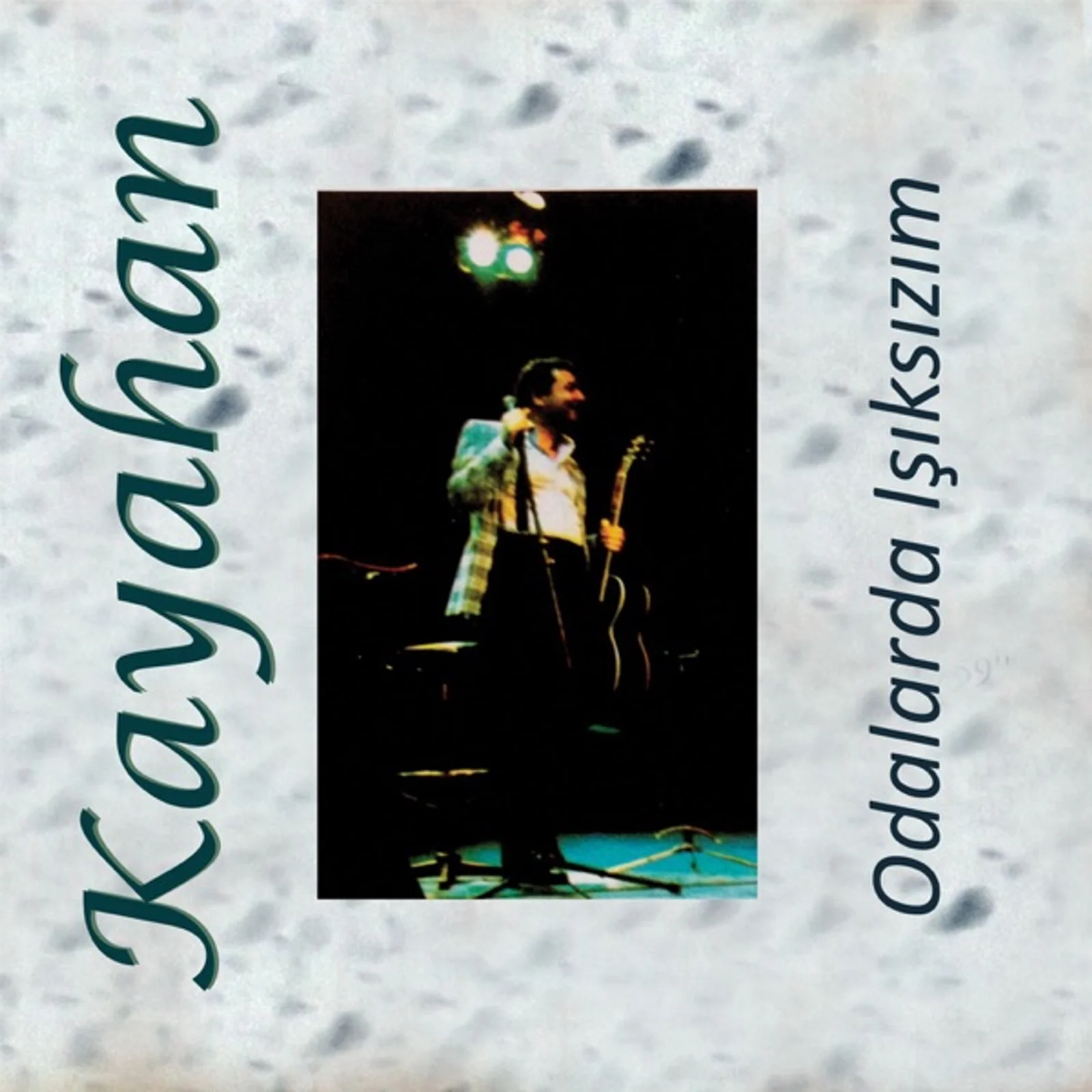 Odalarda Işıksızım (1992)