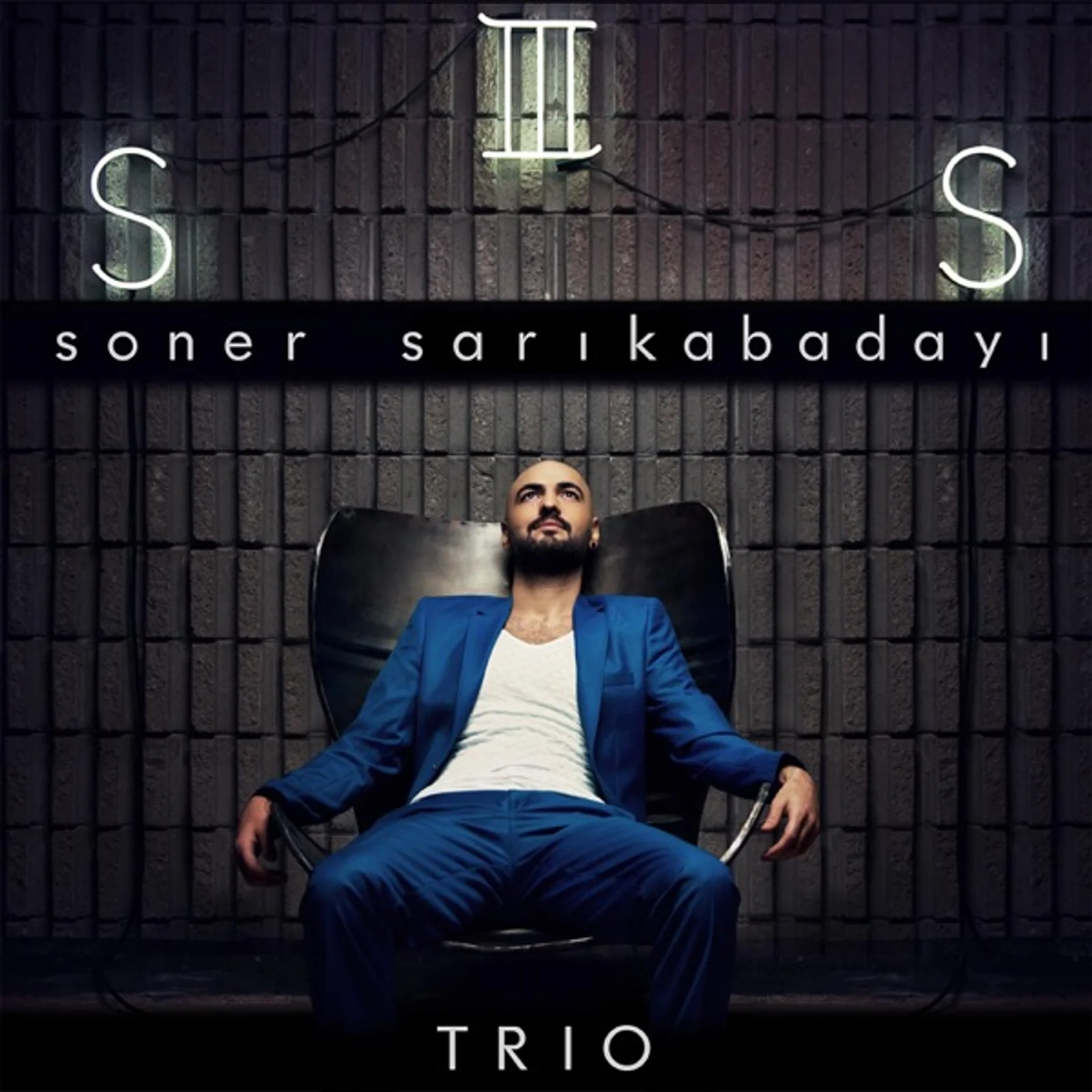 Trio (2012)