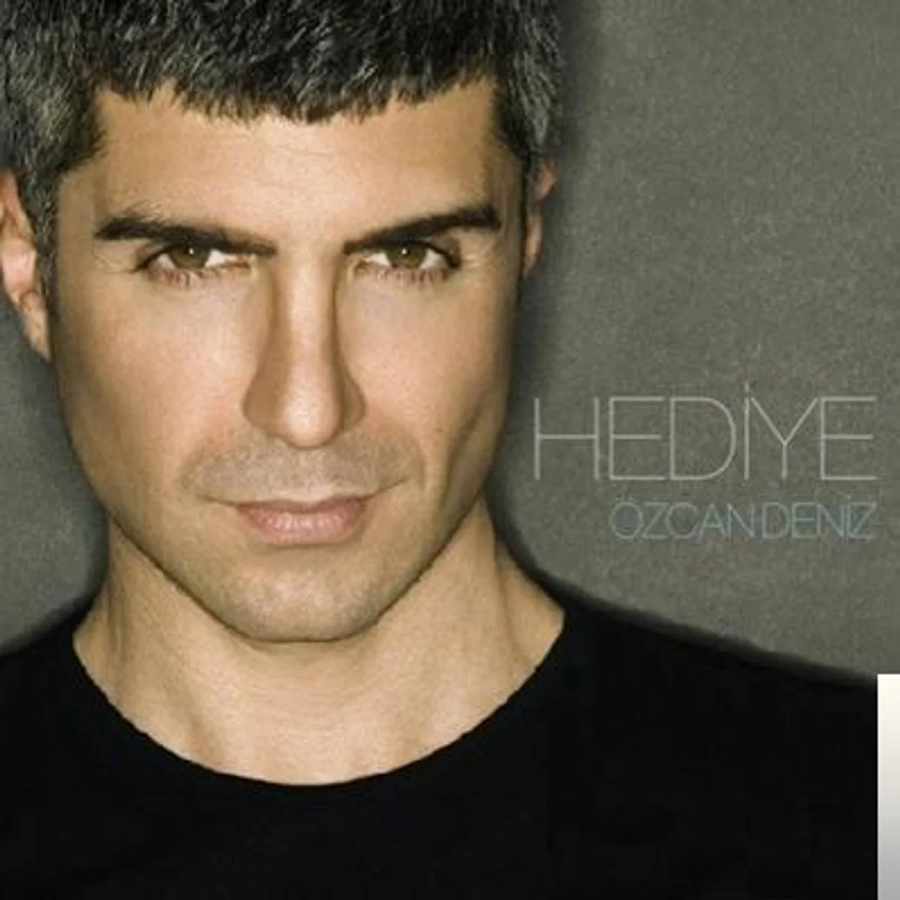 Özcan Deniz - Ne Gezer