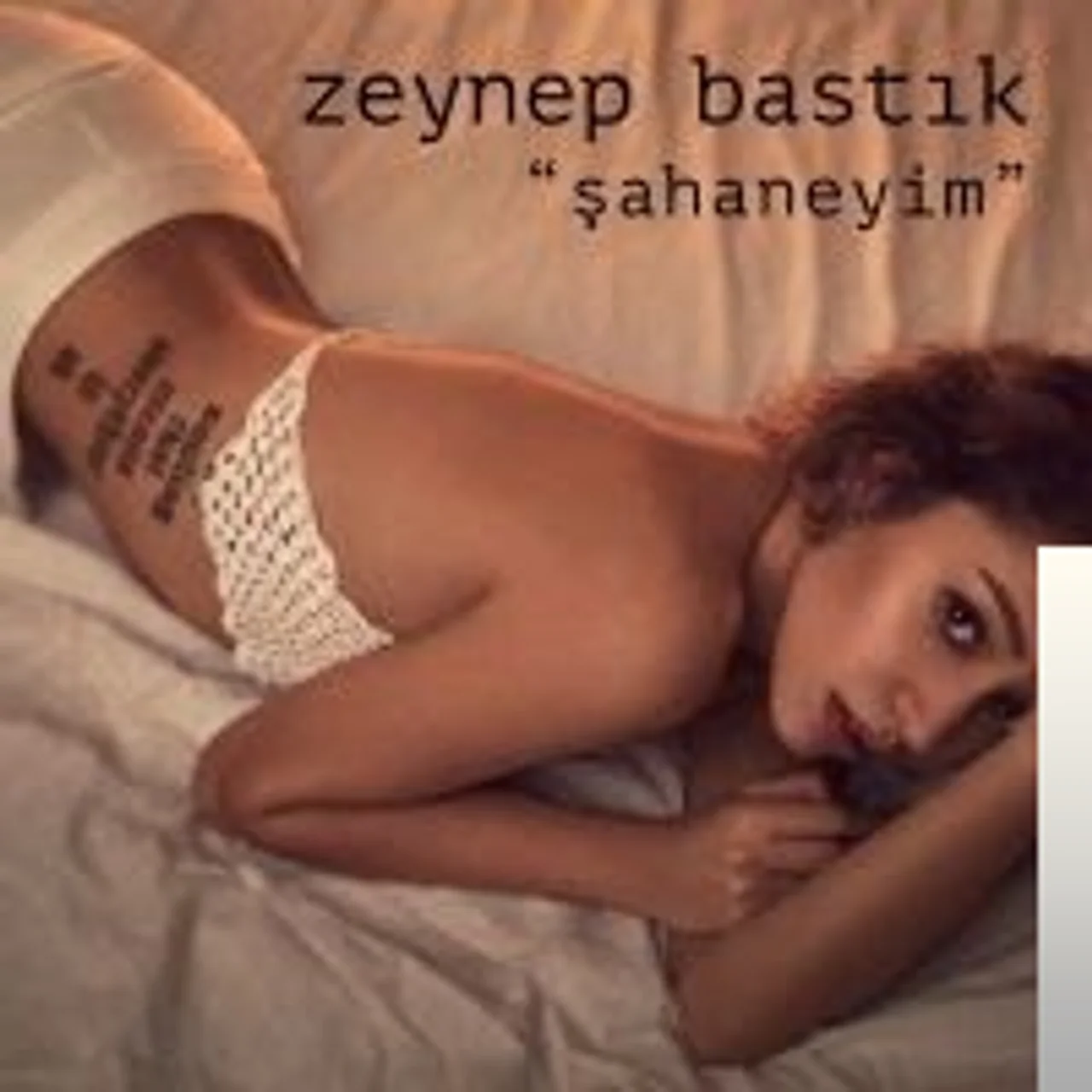Zeynep Bastık - Şahaneyim