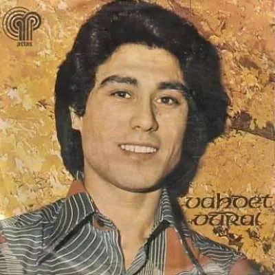 Vahdet Vural - Elimde Değil