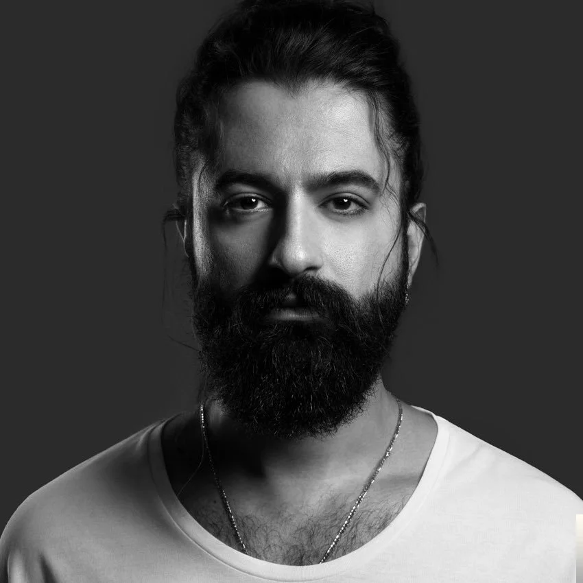 Koray Avcı - Bir Teselli Ver
