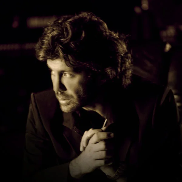 Omid & Mohammad Moghaddam - Roya