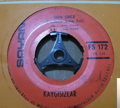Kaygısızlar - Hüzün