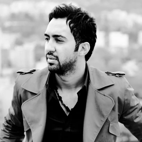 Mehdi Yarrahi - Divar