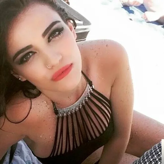 Çağla Somuncu - Bu Da Benim Tarzım