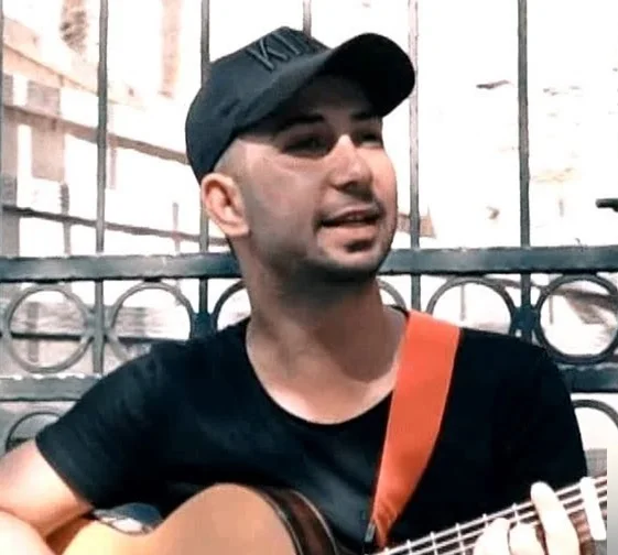 Emre - Mervede Kalsan
