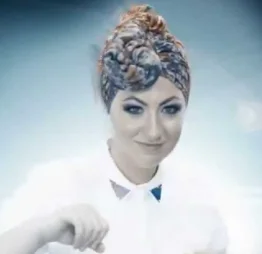Özlem Ay - İlk Aşkım