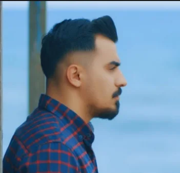 Mert Karaboya - Bir Seher Vaktinde
