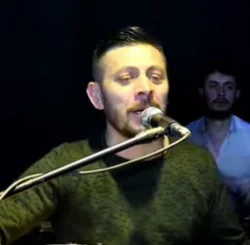 Sincanlı Erkal - Şeftalisin Elmasın