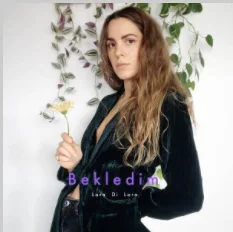 Lara Di Lara - Çok Yakınken