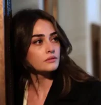 Esra Bilgiç - Şu Dağlarda Kar Olsaydım