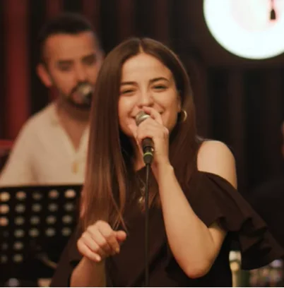 Berna Karagözoğlu - Yıldızların Altında