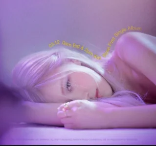 Rose - Eyes Closed
