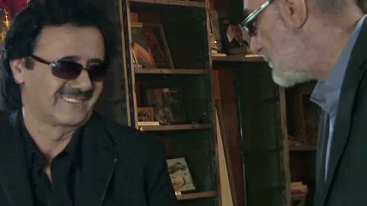 Moein & Siavash Ghomayshi - Parandeh (Behind The Scenes)