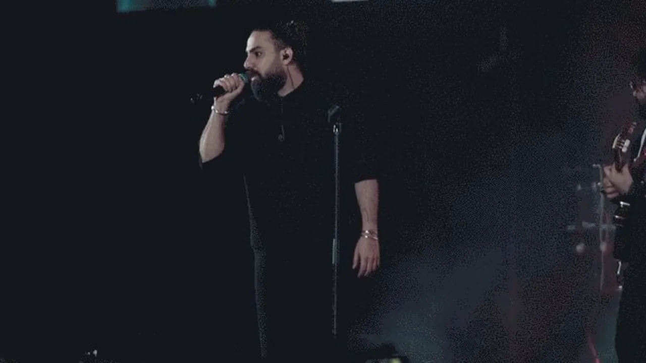 Amir Azimi - Man Ba Hame Badam Joz To (Live)