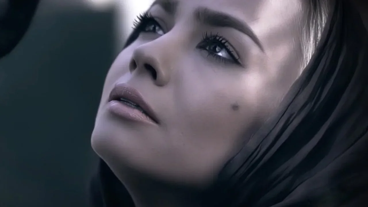 Amir Tataloo - Bezar Too Hale Khodam Basham