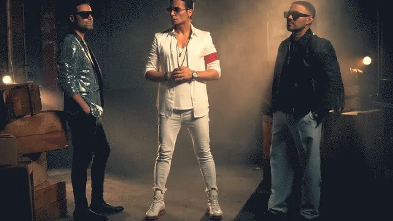 Kamran & Hooman, & Frankie J - Beso