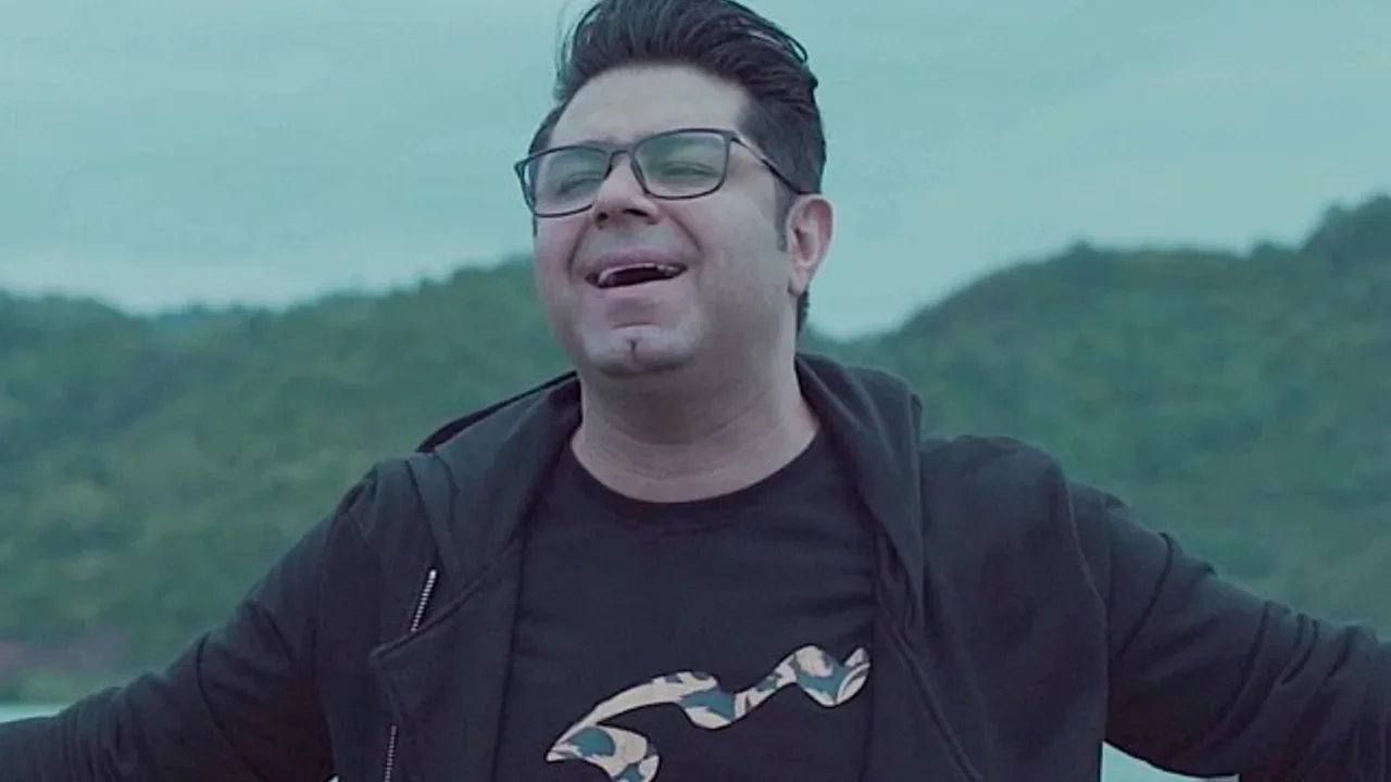 Hojat Ashrafzadeh - Mahe Bi Tekrare Man