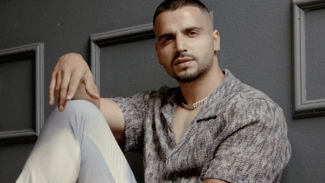 Marcel - Eshgh Mikonam