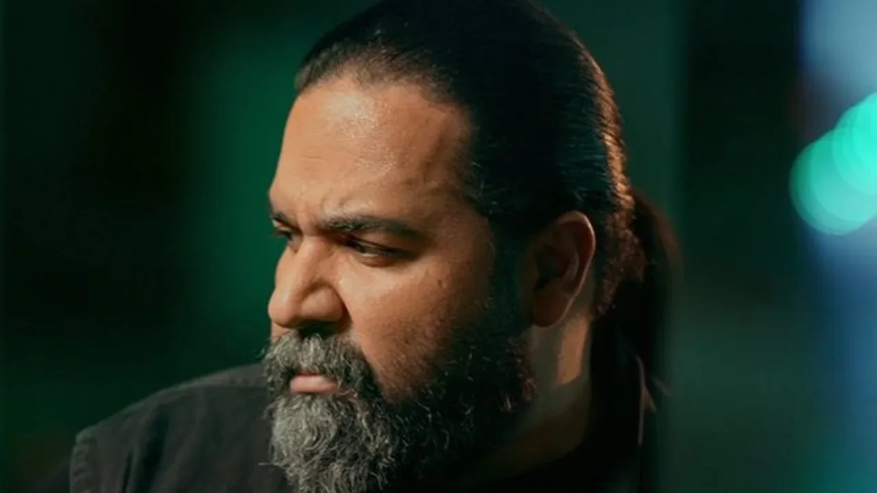 Reza Sadeghi - Adam Shenas