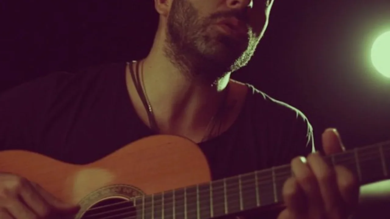 Milad Derakhshani - Daghtarin Teshnegi