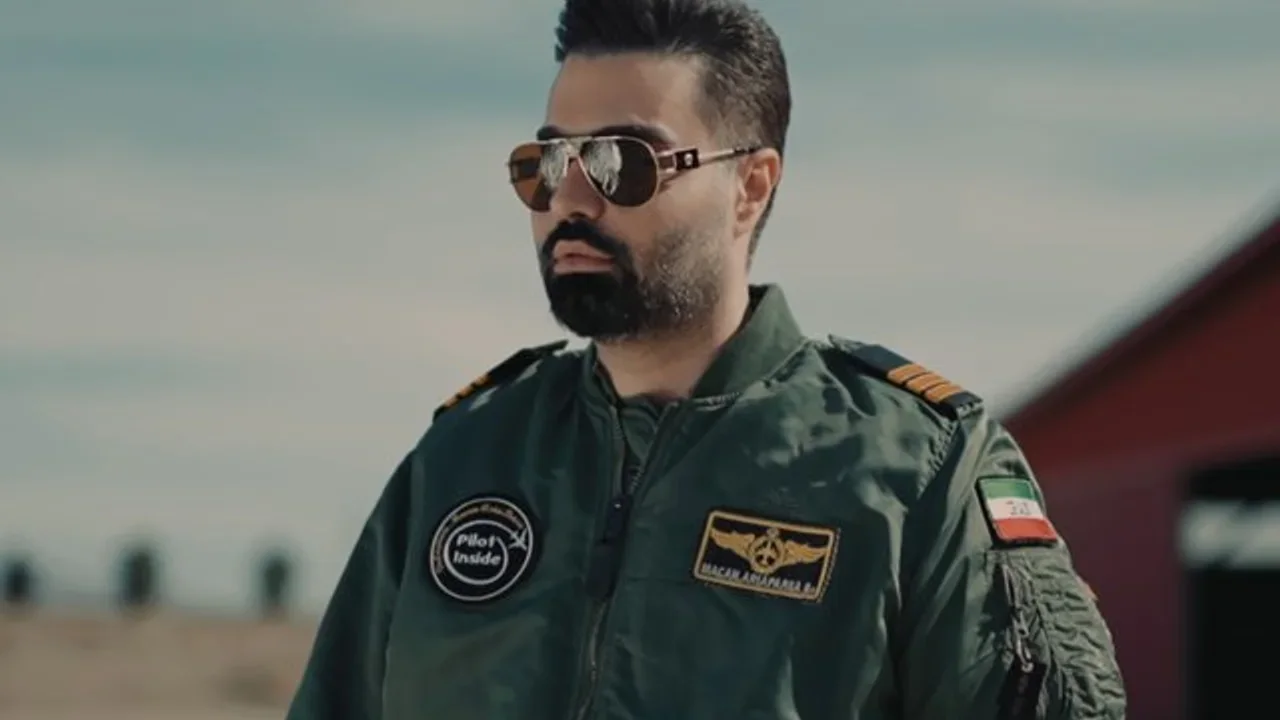 Macan Aria Parsa - Parvaz