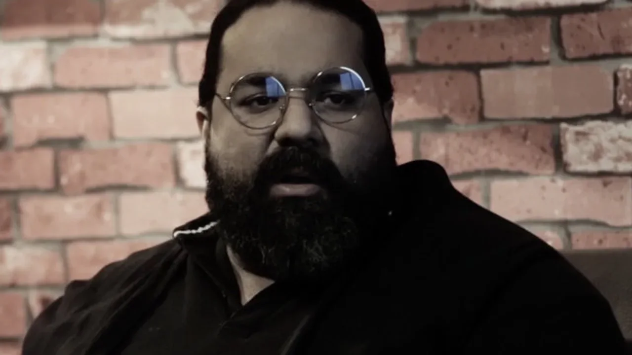 Reza Sadeghi - Astigmat