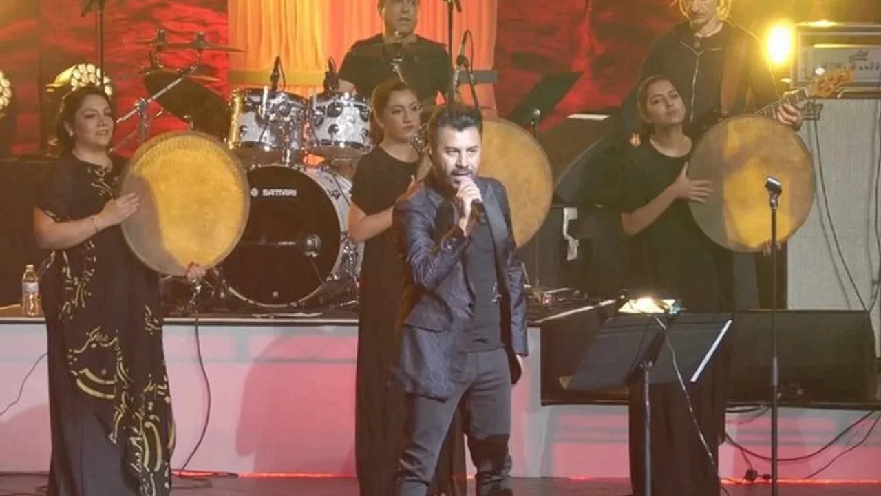 Jamshid - Khene Bandan (Live)