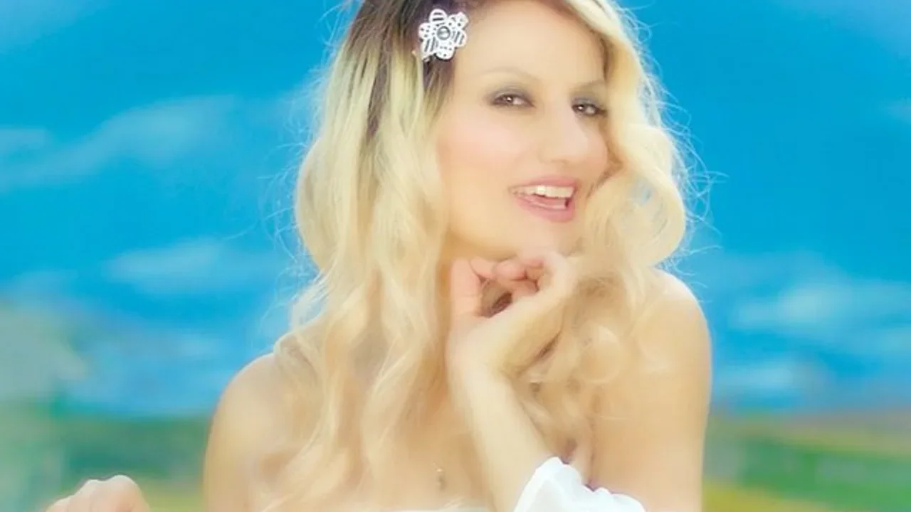 Helen - Madar
