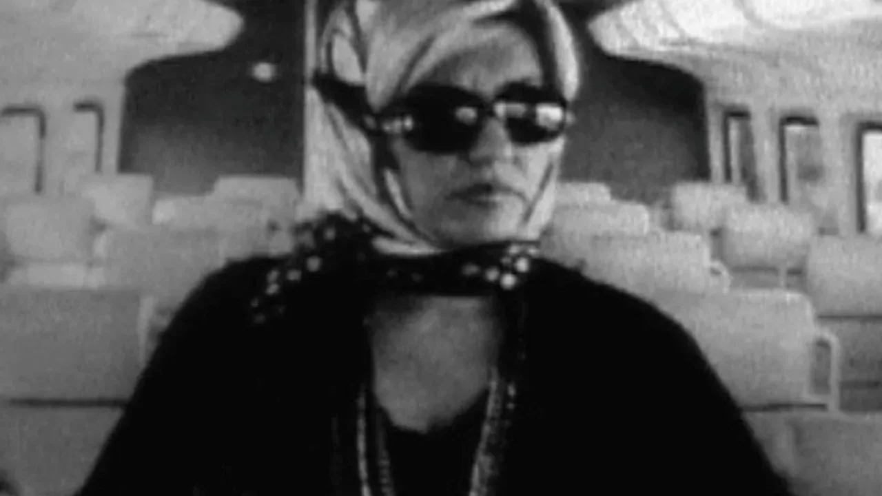 Googoosh - Otaghe Man