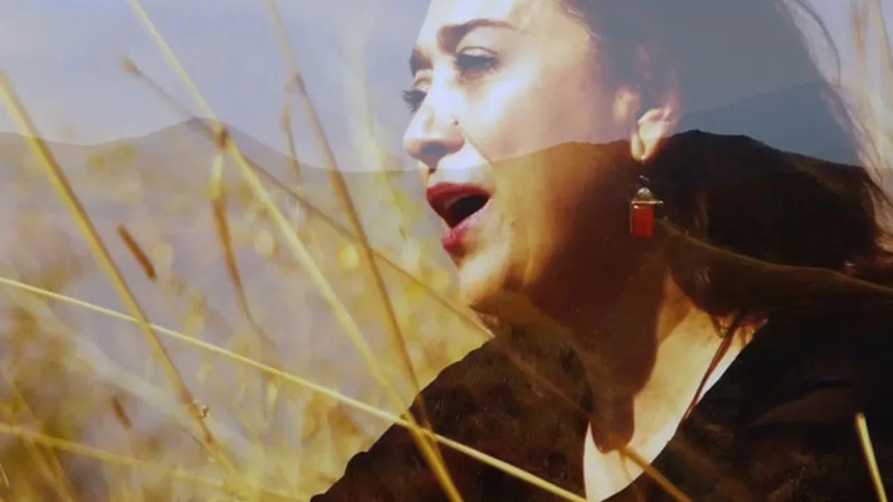 Mamak Khadem - A Thousand Strings
