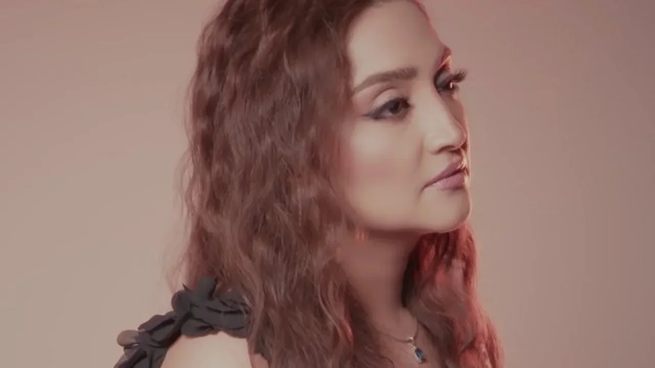 Poupak & Mohtasham - Delam Gerfte