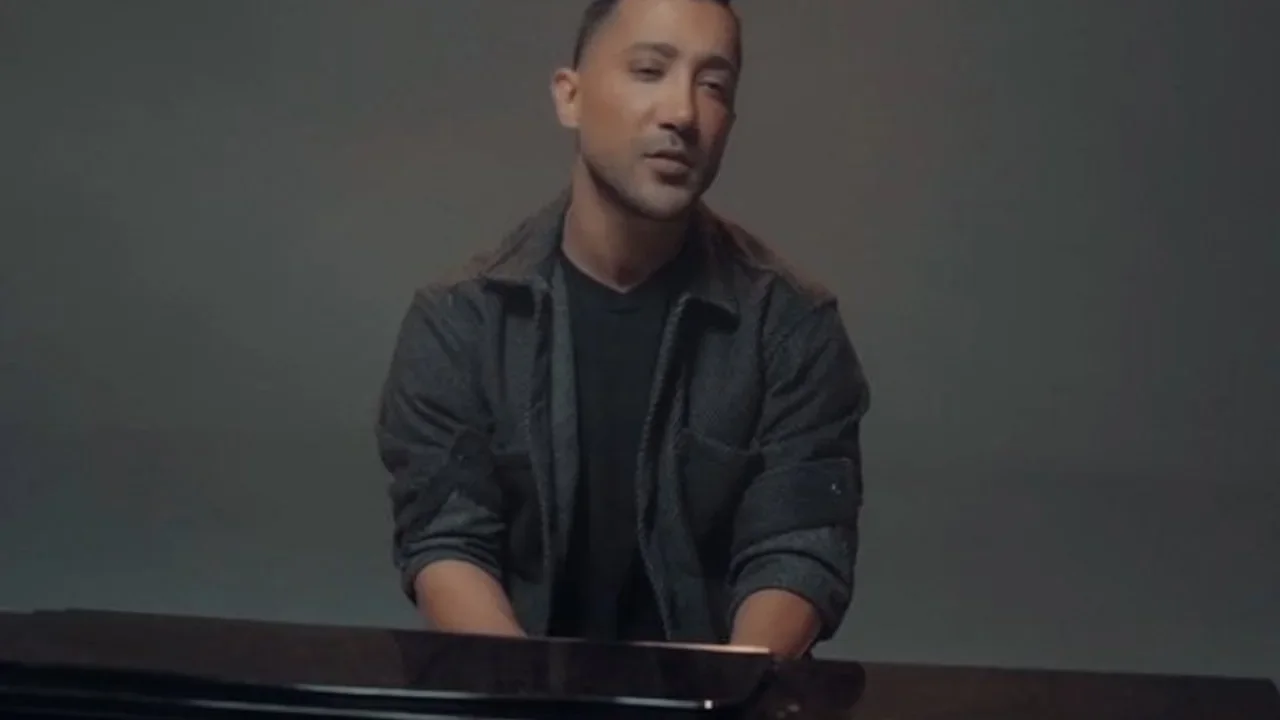 Mohamadreza Rahnama - Dastato Migiram