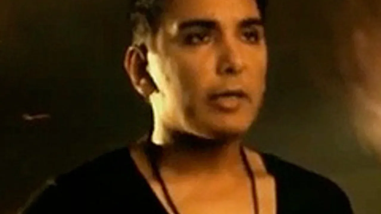 Shadmehr Aghili - Halam Avaz Mishe