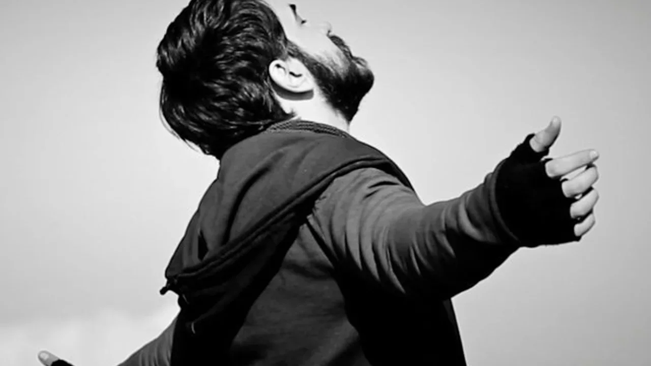 Pournam - Baz Eshtebah Kardam