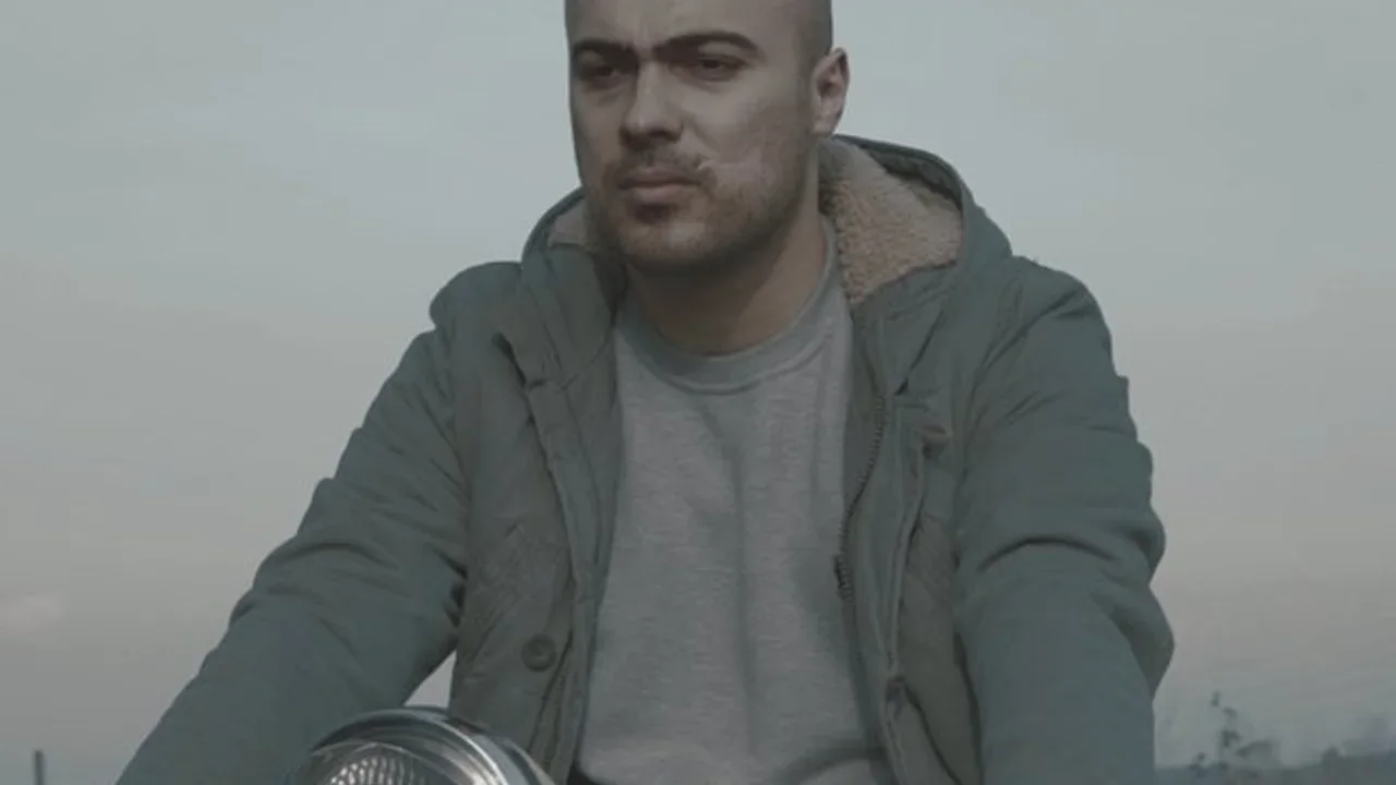 Emad Ghavidel - Nasle Man
