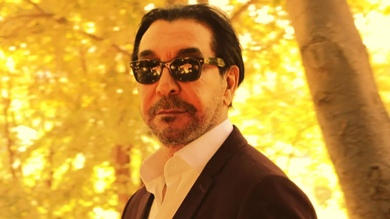 Faramarz Assef - Aghrabe Zolfe Kajet