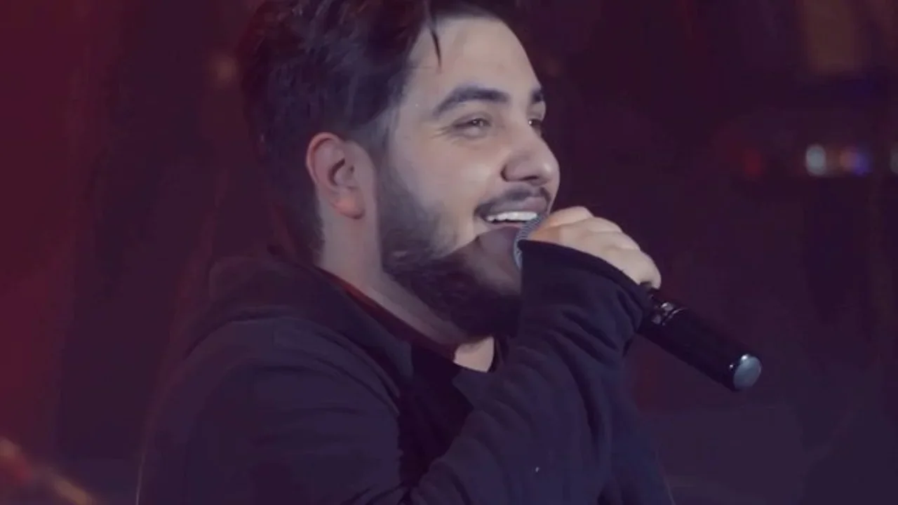 Aron Afshar - Zelzeleh (Live)