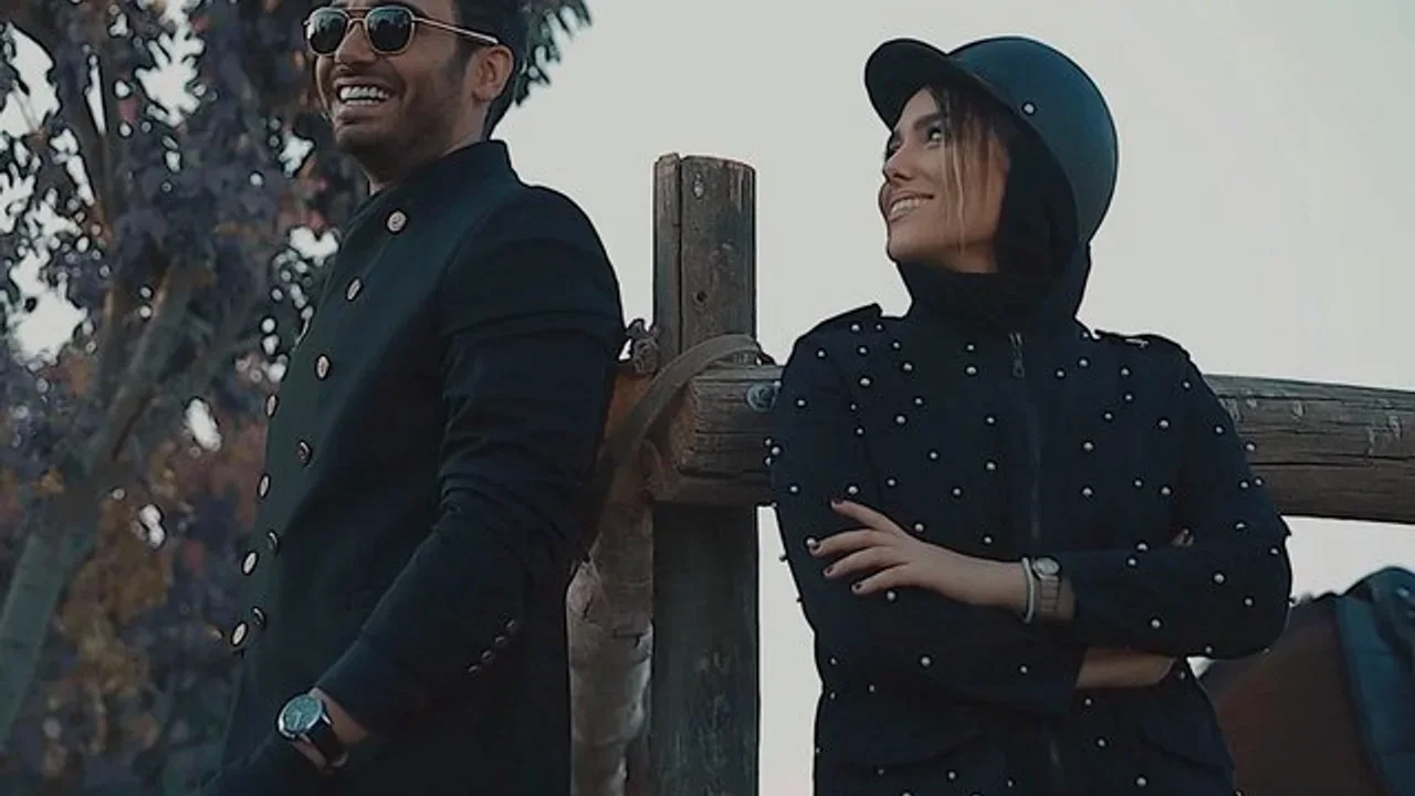 Sina Derakhshande - Eshgh Yani