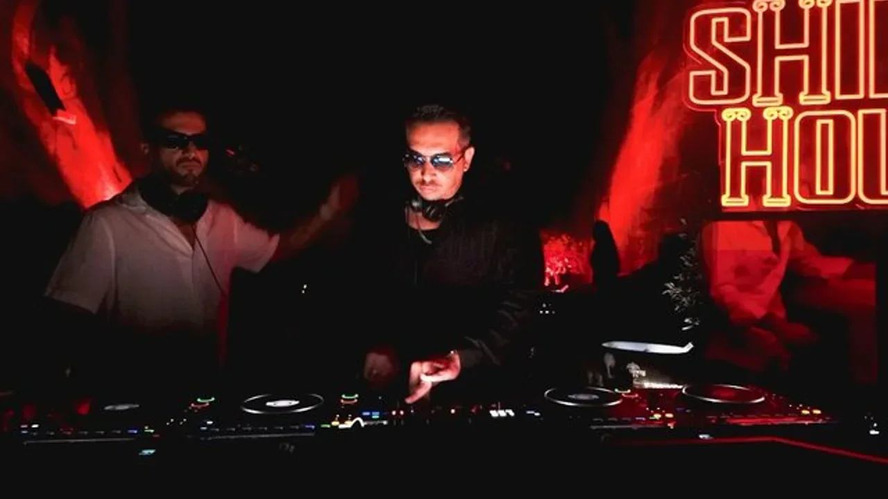 Hosein Aerial & DJ Pouya - Dance Station Live (Episode 4)