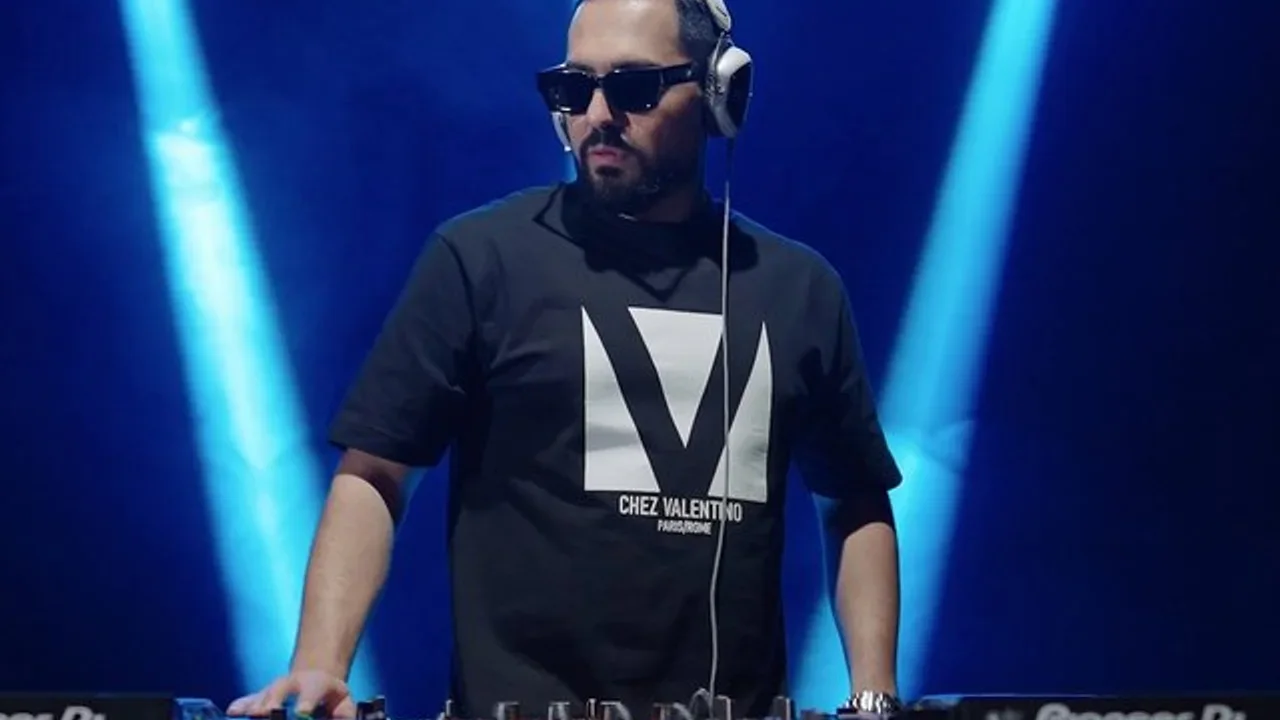 DJ Pooria - Masti 2Nafareh Live (Mashup)