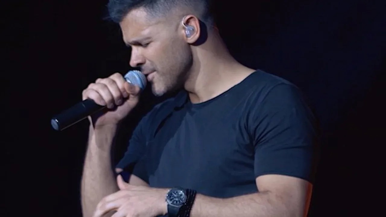 Sirvan Khosravi - Khaterate To (Live)